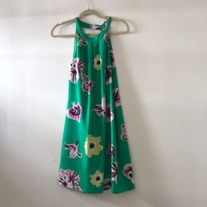 Lovely sleeveless dress